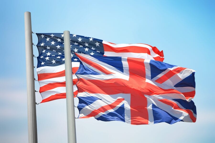 UK & US flags