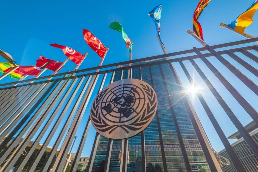 UN HQ and flags