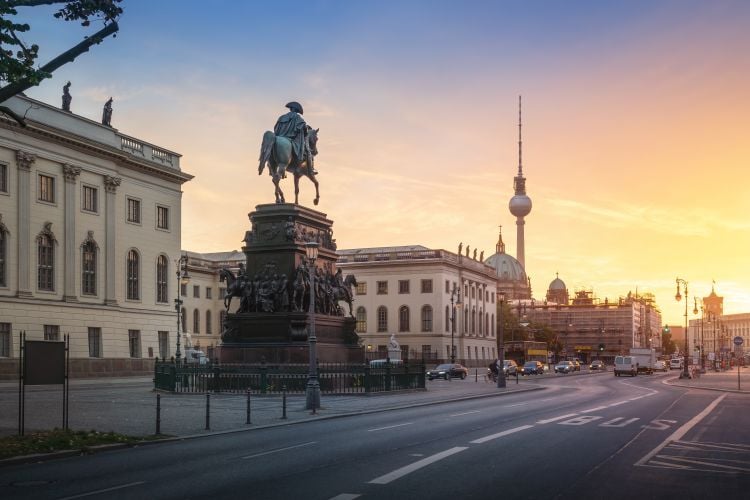 C5 European Forum on Global Economic Sanctions